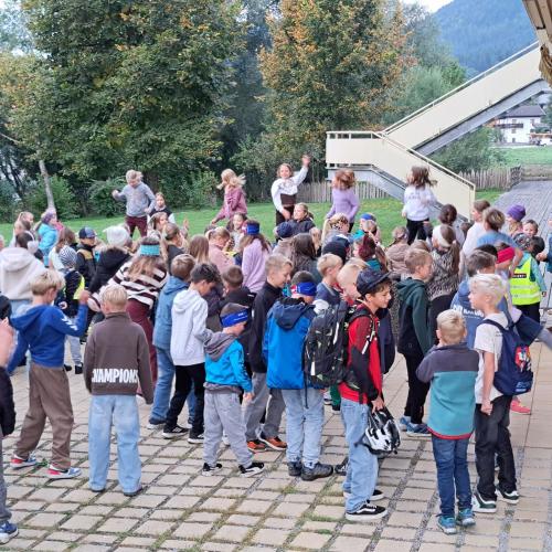 Kinder beim Tanzen